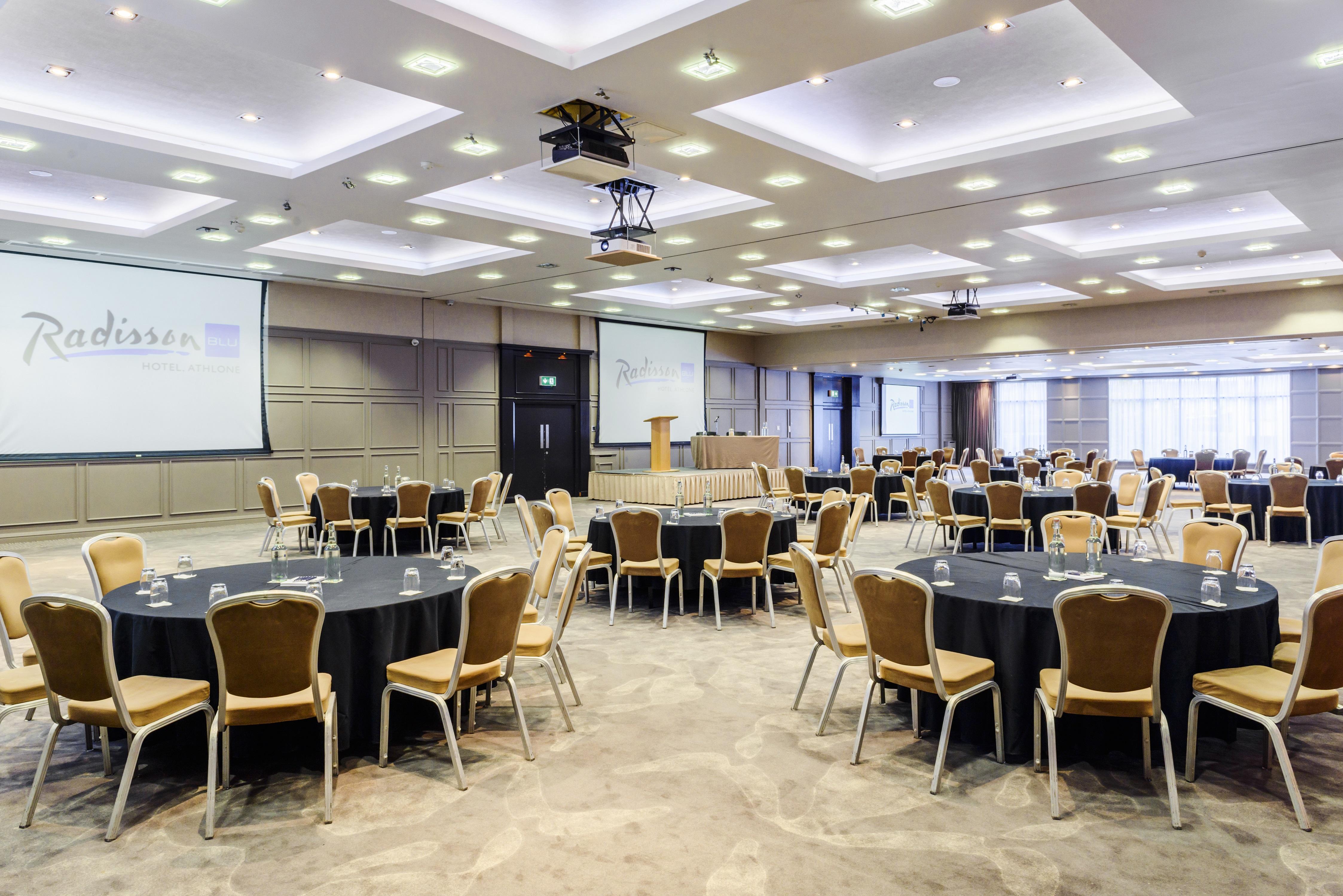 Radisson Blu Hotel, Athlone Dış mekan fotoğraf